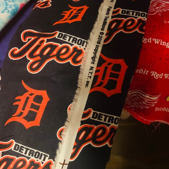 Masks - Picture 8 of 11